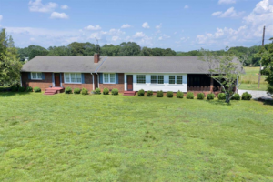 572 Green River Rd 2