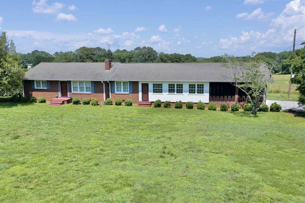 572 Green River Rd 2
